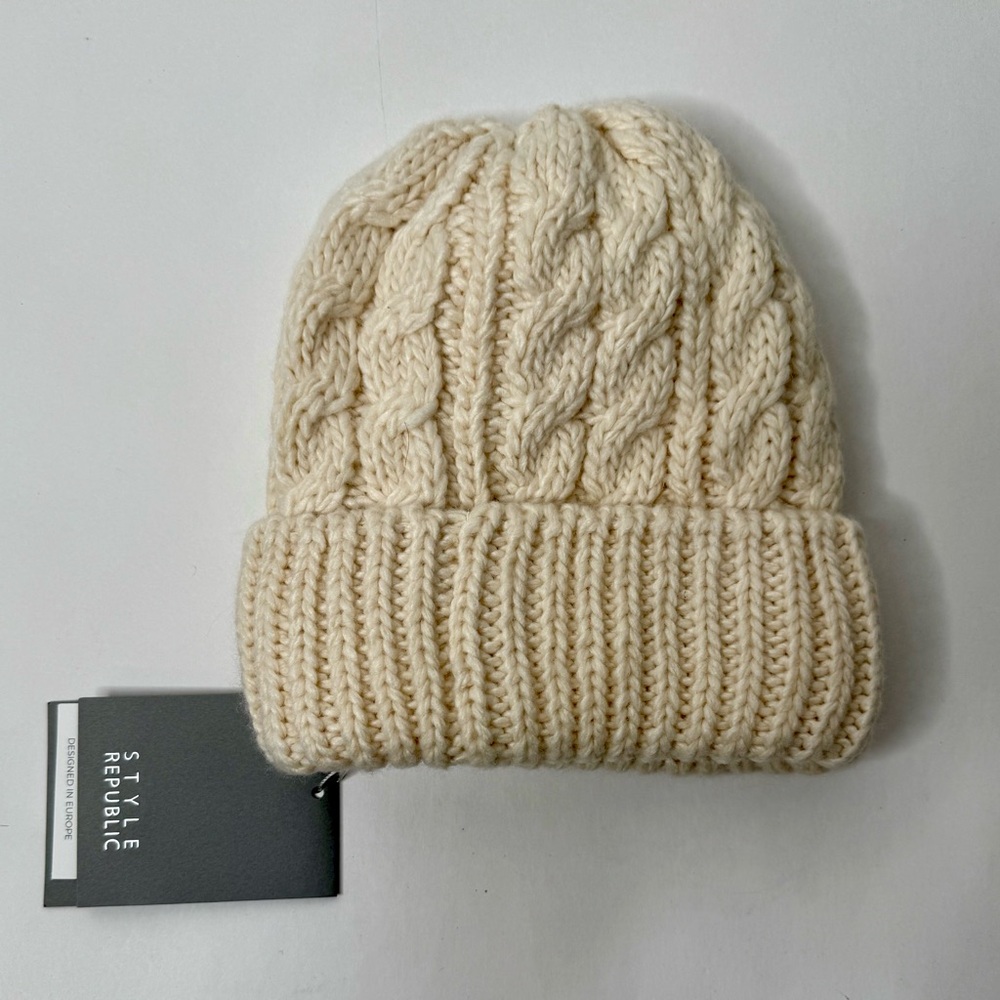 Style Republic Cable Knit Winter Beanie Womens One Size Beige Duo Layer Fleece‎